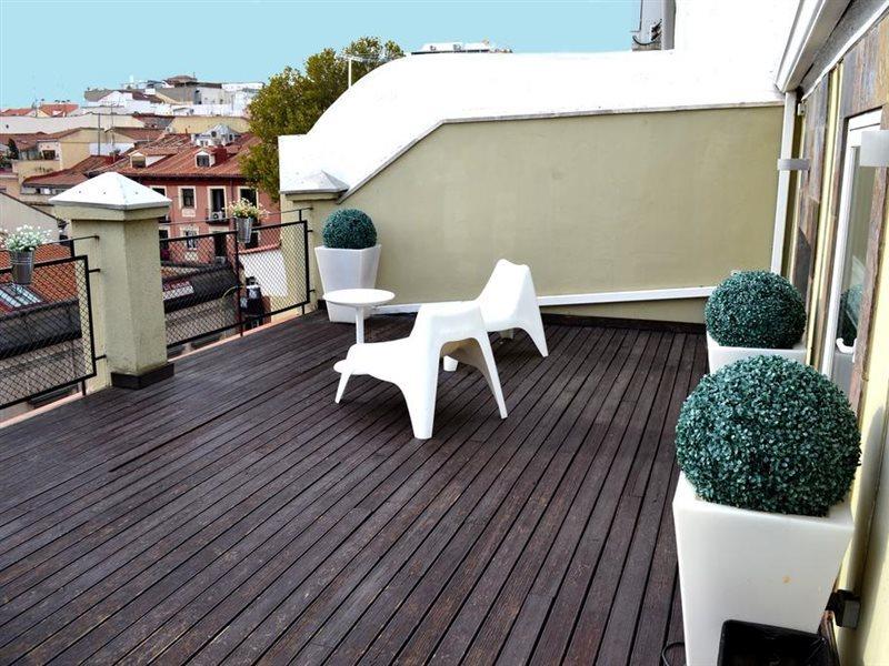 Urbansea Atocha 113 Hotel Мадрид Екстериор снимка