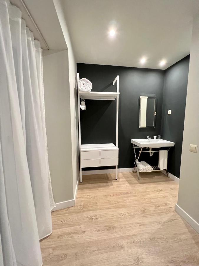Urbansea Atocha 113 Hotel Мадрид Екстериор снимка